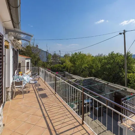 House Maya Grizane-Belgrad