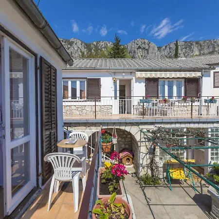 House Maya Διαμέρισμα Grižane