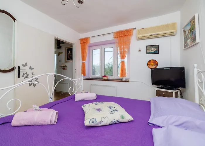 House Maya Apartament